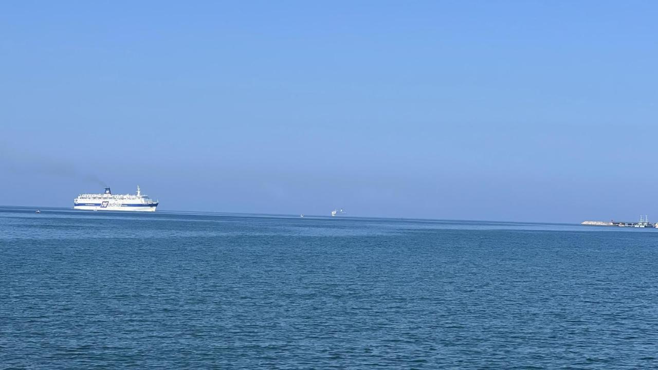 Lirin Apartment Durrës Zewnętrze zdjęcie